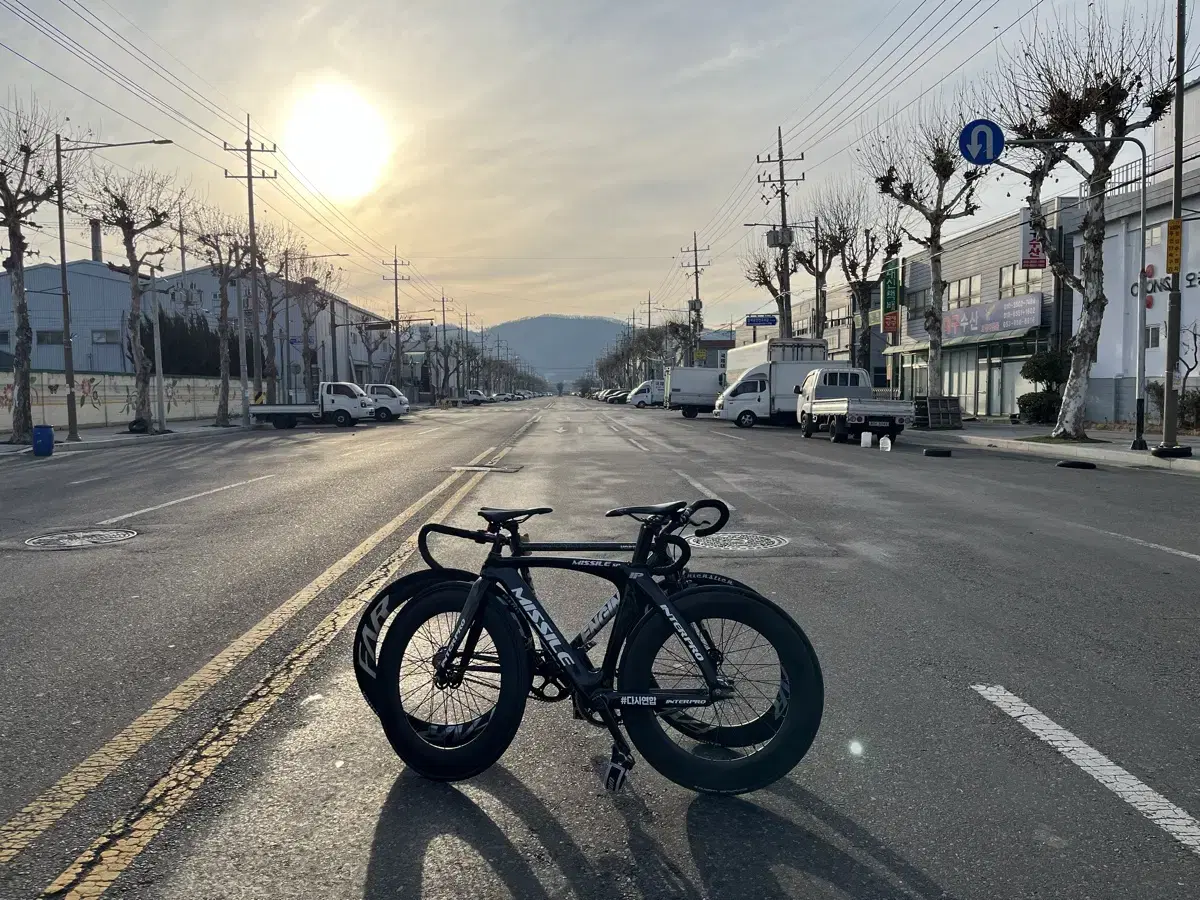 엔진11 볼텍스 로드 대차봐요~